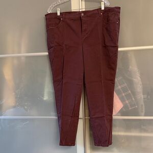 Gloria Vanderbilt Women's Ankle Jeans in purple